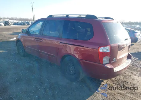 2008 Kia Sedona Lx z USA, uszkodzony, nr VIN KNDMB233186248053